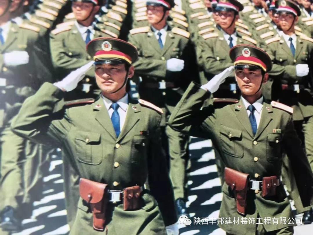 華麗轉身，他從閱兵場闊步邁向到祖國建設大舞臺！