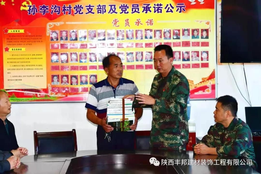 華麗轉身，他從閱兵場闊步邁向到祖國建設大舞臺！