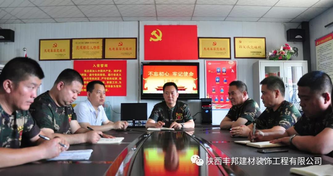華麗轉身，他從閱兵場闊步邁向到祖國建設大舞臺！