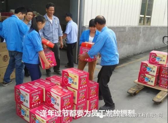 華麗轉身，他從閱兵場闊步邁向到祖國建設大舞臺！